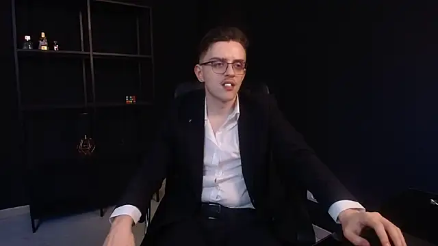 FelixStarkk's Live XXX Chat