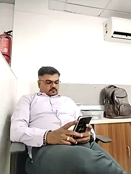Desi_Lodo_Gujju_Boy Chat XXX in diretta