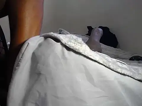 KinkyJXxX Adlı Modelin Web Kamerası Şovu