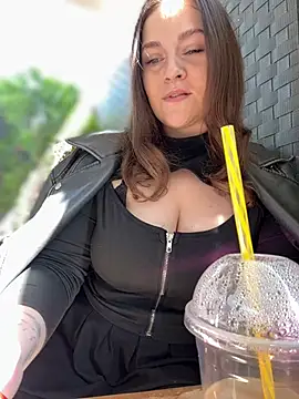 CrazyTori Live XXX-chat