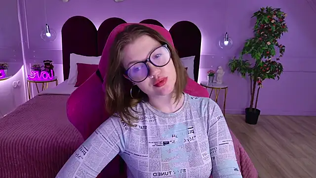 AlmaSound Adlı Modelin Canlı XXX Sohbeti