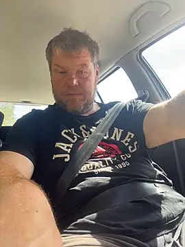 fetter_Daddy_Berlin élő XXX-chatje