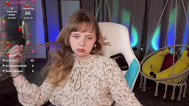 Živý XXX chat LeonaHicks