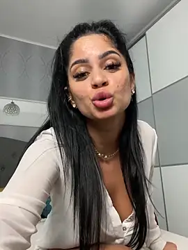 _adelle Chat XXX in diretta