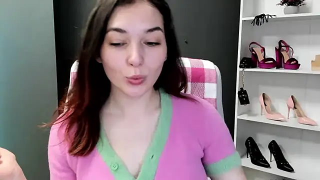 Meagn_Extasy Adlı Modelin Canlı XXX Sohbeti
