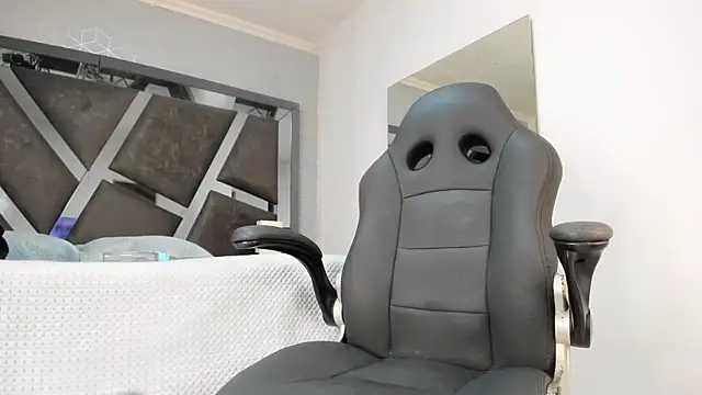 ElektraBomdans Pertunjukan Webcam