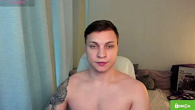 handsome_guy01: απευθείας συνομιλία ΧΧΧ