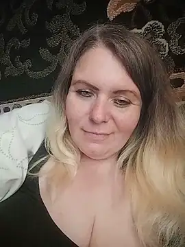 L-AN-A's Webcam Show