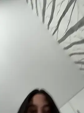 Sweet_Lana69 现场XXX聊天