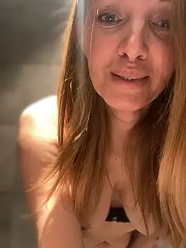 Czat XXX na żywo – miss_darsi