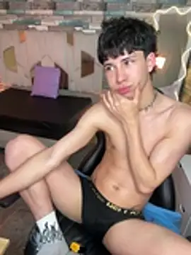 kaelwolf_tay's Live XXX Chat
