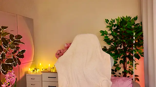 LoveYouNicoleee's Live XXX Chat