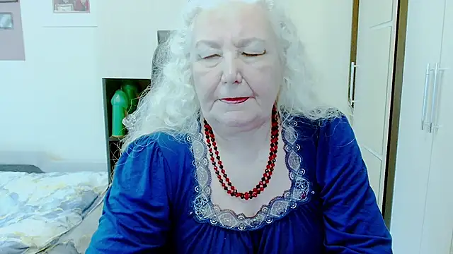 GrannyAlisa's Webcam Show