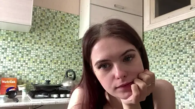 KikiAmino's Live XXX Chat