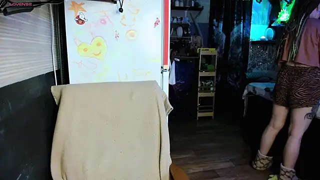 LisaFoxy_y's Live XXX Chat