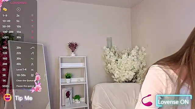 Živý XXX chat BlondeLina
