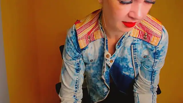 Madonna_Fire's Live XXX Chat