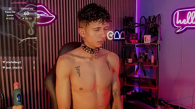 Maximoking26 Live XXX Chat