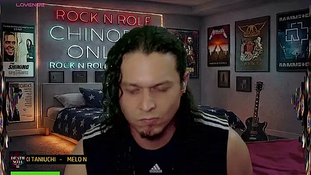 عرض كام chino_roz