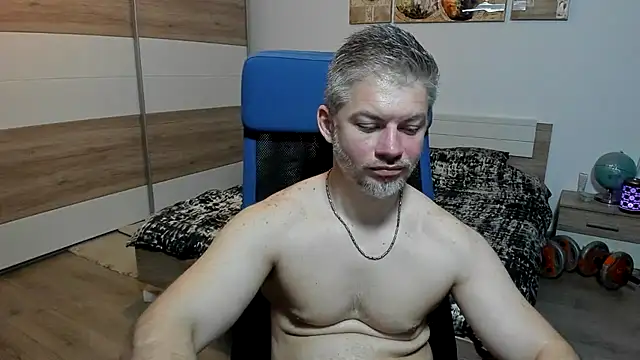 RobbyShawz's Live XXX Chat
