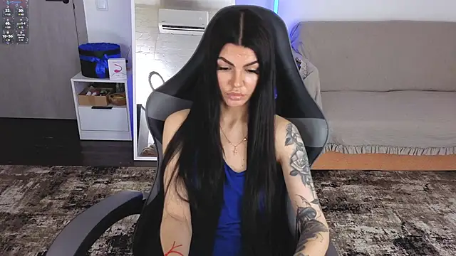 AnacondaOnn Chat XXX live