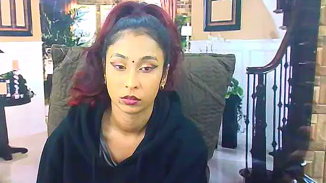 IndianSexyButt live XXX chat