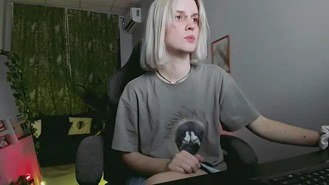 BethanyCloud's Live XXX Chat