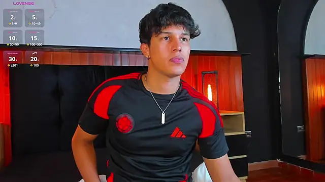 عرض كام Leo_Savage_