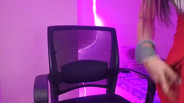 BABY_RANI_'s Live XXX Chat