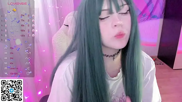 SelenaCute's Live XXX Chat