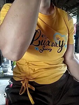 Živý XXX chat nat-tri