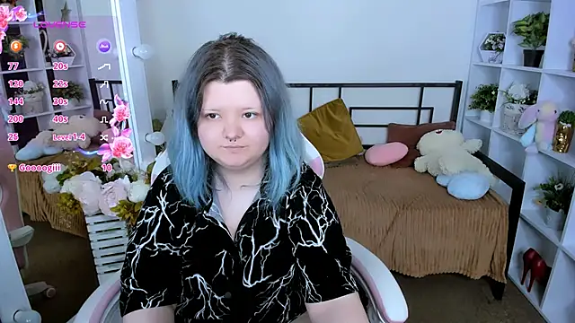 Lunaar_ – Naživo XXX chat