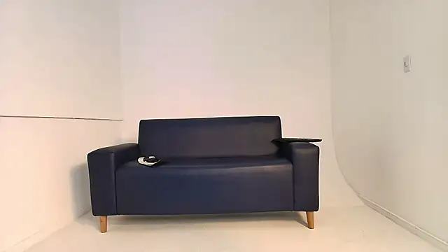 Онлайн чат XXX Elisasue