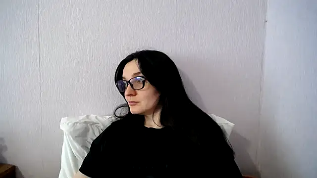 Shiny_gine's Live XXX Chat