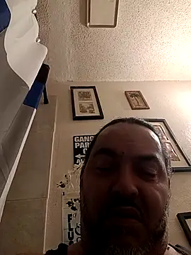 MrBustNut2026's Webcam Show