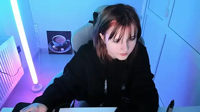 GoldenKiss' Live XXX Chat