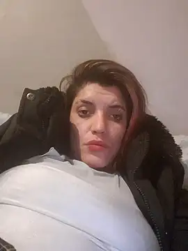 SOLyLunita2232nuevo webkamerás műsora