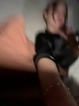 Vaimonroi's Live XXX Chat