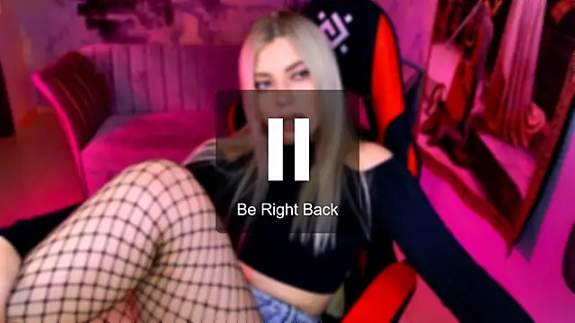 HyileyClark Chat XXX in diretta