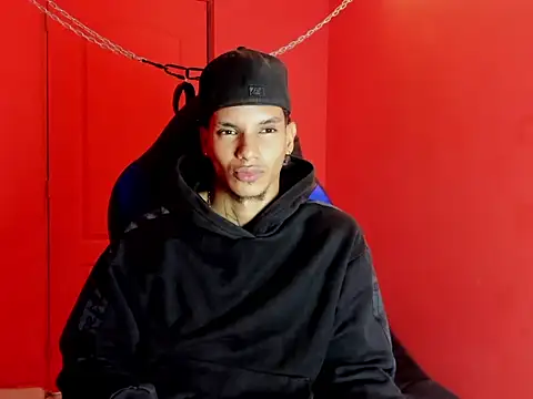 kai_storm77's Live XXX Chat