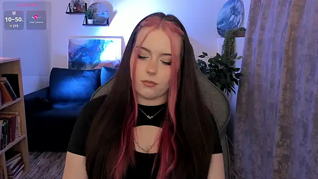 XXX chat uživo modela CoraMiel