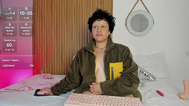 XXX chat uživo modela Alaska_deluxe