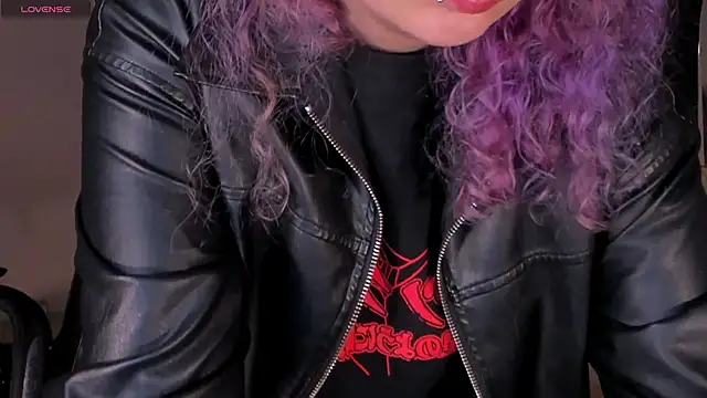 Chat +18 de LoiseHarper ao vivo