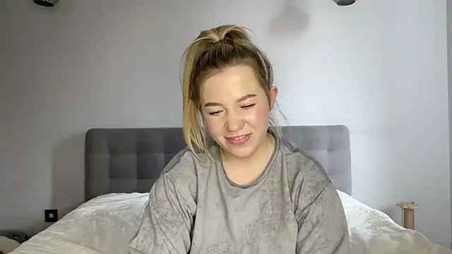 alyrasun 现场XXX聊天