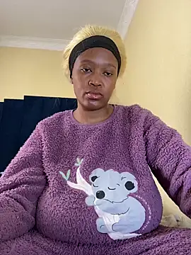 Sue_Knowledge's Live XXX Chat