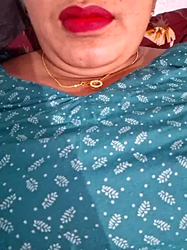 MissGitanjali Adlı Modelin Canlı XXX Sohbeti