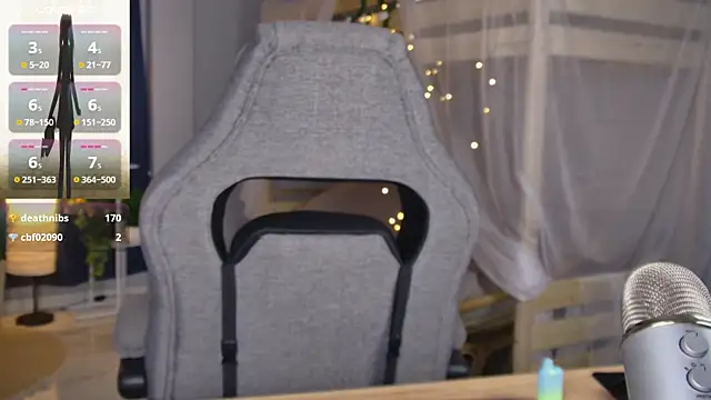 Chat +18 de MaoqiBeverly ao vivo
