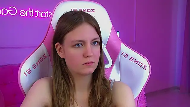 SofiaSarvains' Live XXX Chat