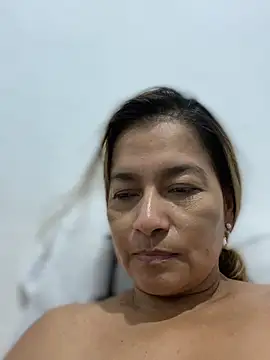 Jlo_69 Live XXX Chat