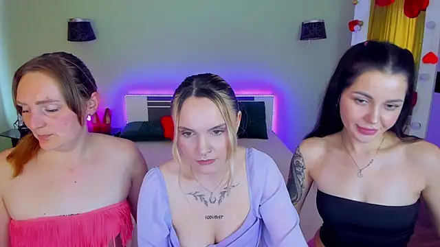 Chat XXX en directo de MagicEyess